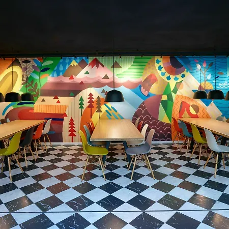 Hotel Citizenm Gare De Lyon 4*