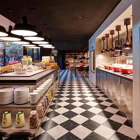 Citizenm Gare De Lyon Hotel 4*