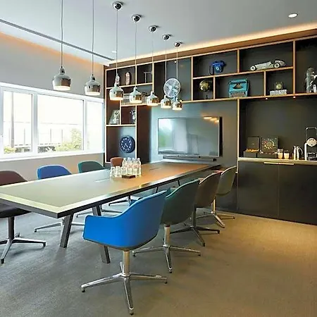 Hotel Citizenm Gare De Lyon 4*