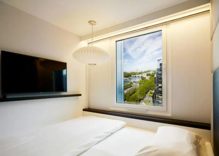 Otel Citizenm Gare De Lyon 4*